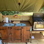 Moulin Du Pommier Glamping & Campingplads Saulgond
