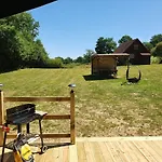 Moulin Du Pommier Glamping & Saulgond