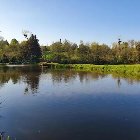 Moulin Du Pommier Glamping & Campsite *
