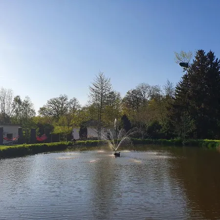 Moulin Du Pommier Glamping & Campsite *