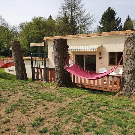 Moulin Du Pommier Glamping & *
