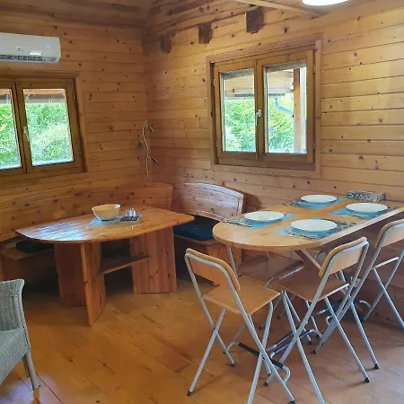 キャンプ場 Moulin Du Pommier Glamping & Saulgond