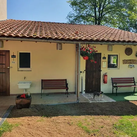 Campsite Moulin Du Pommier Glamping & *
