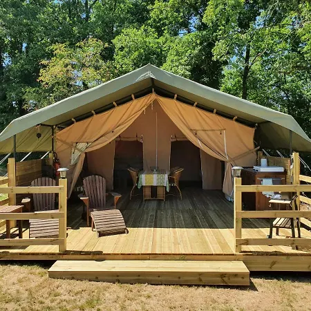 キャンプ場 Moulin Du Pommier Glamping & *