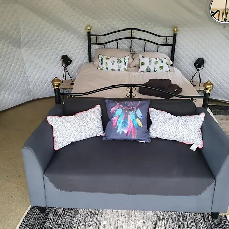 キャンプ場 Moulin Du Pommier Glamping &