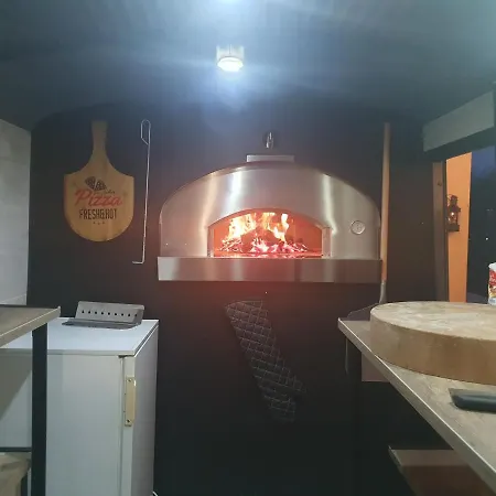 キャンプ場 Moulin Du Pommier Glamping &