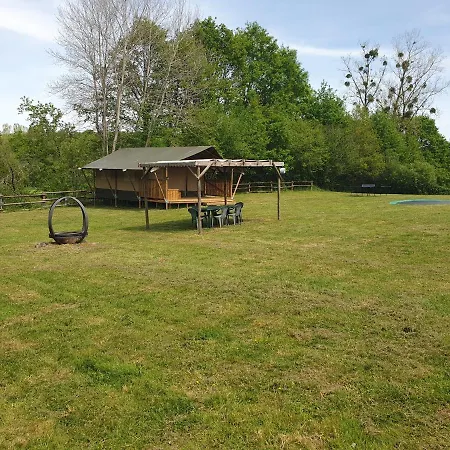 Moulin Du Pommier Glamping & Campsite
