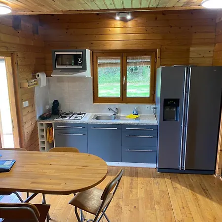 Moulin Du Pommier Glamping & * Saulgond