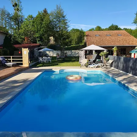 אתר קמפינג Moulin Du Pommier Glamping & Saulgond