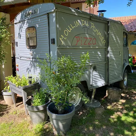 Moulin Du Pommier Glamping & * Saulgond