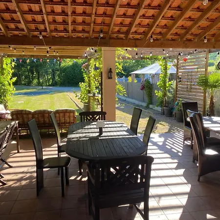 Kemp Moulin Du Pommier Glamping &