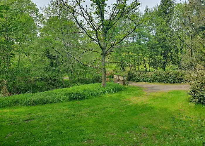 Moulin Du Pommier Glamping & * Saulgond