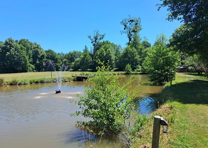 Moulin Du Pommier Glamping & Campingplads Saulgond