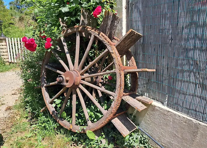 Moulin Du Pommier Glamping & Campingplads *